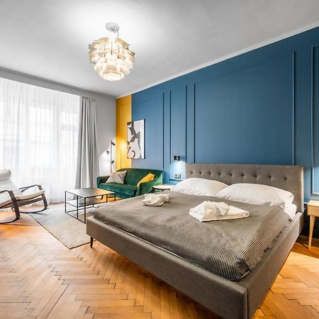 Loong Refresh Old Town Apartment Praga Exterior foto