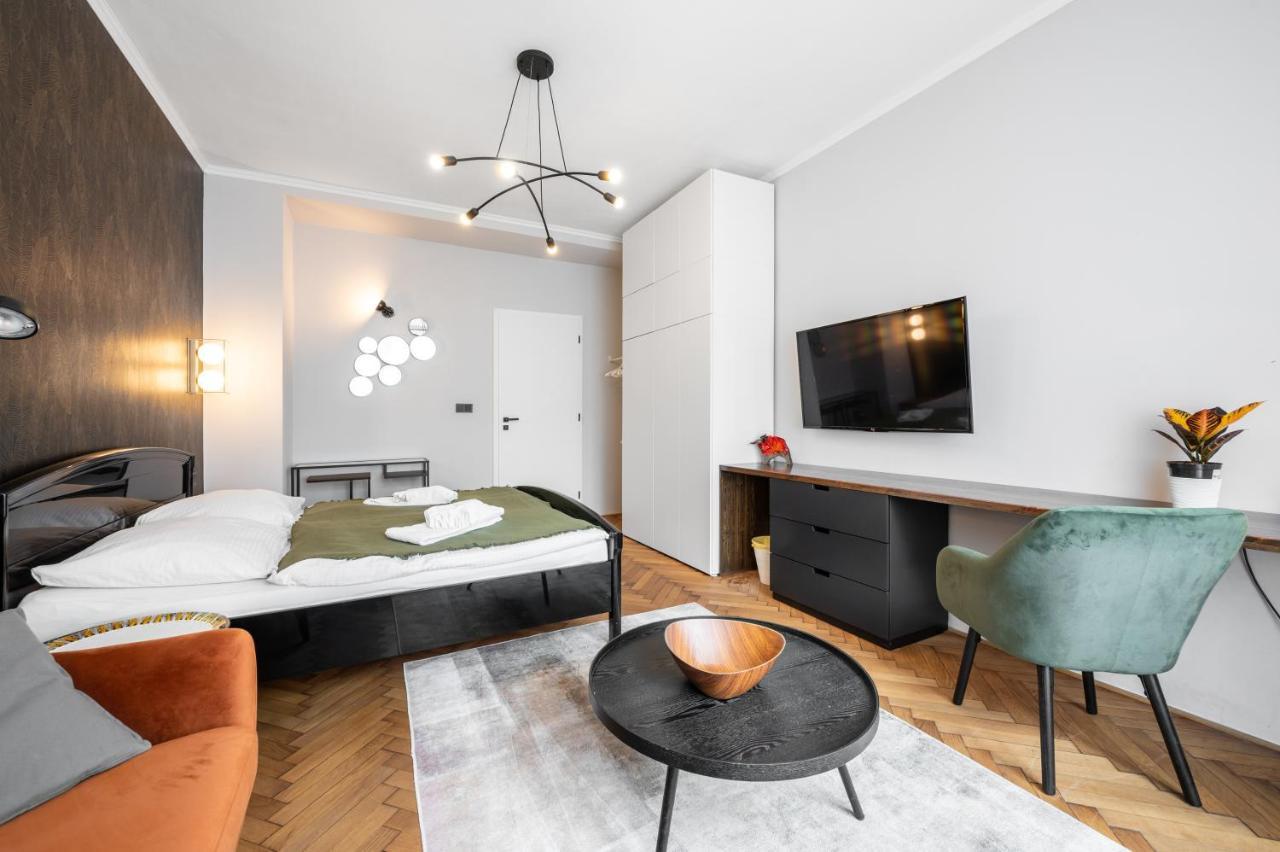 Loong Refresh Old Town Apartment Praga Exterior foto