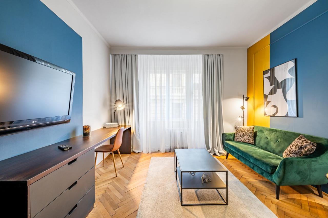 Loong Refresh Old Town Apartment Praga Exterior foto