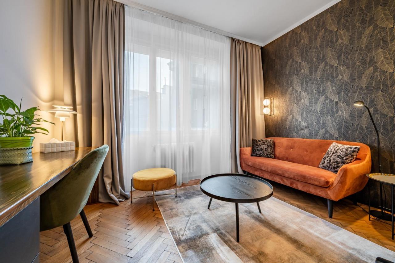 Loong Refresh Old Town Apartment Praga Exterior foto