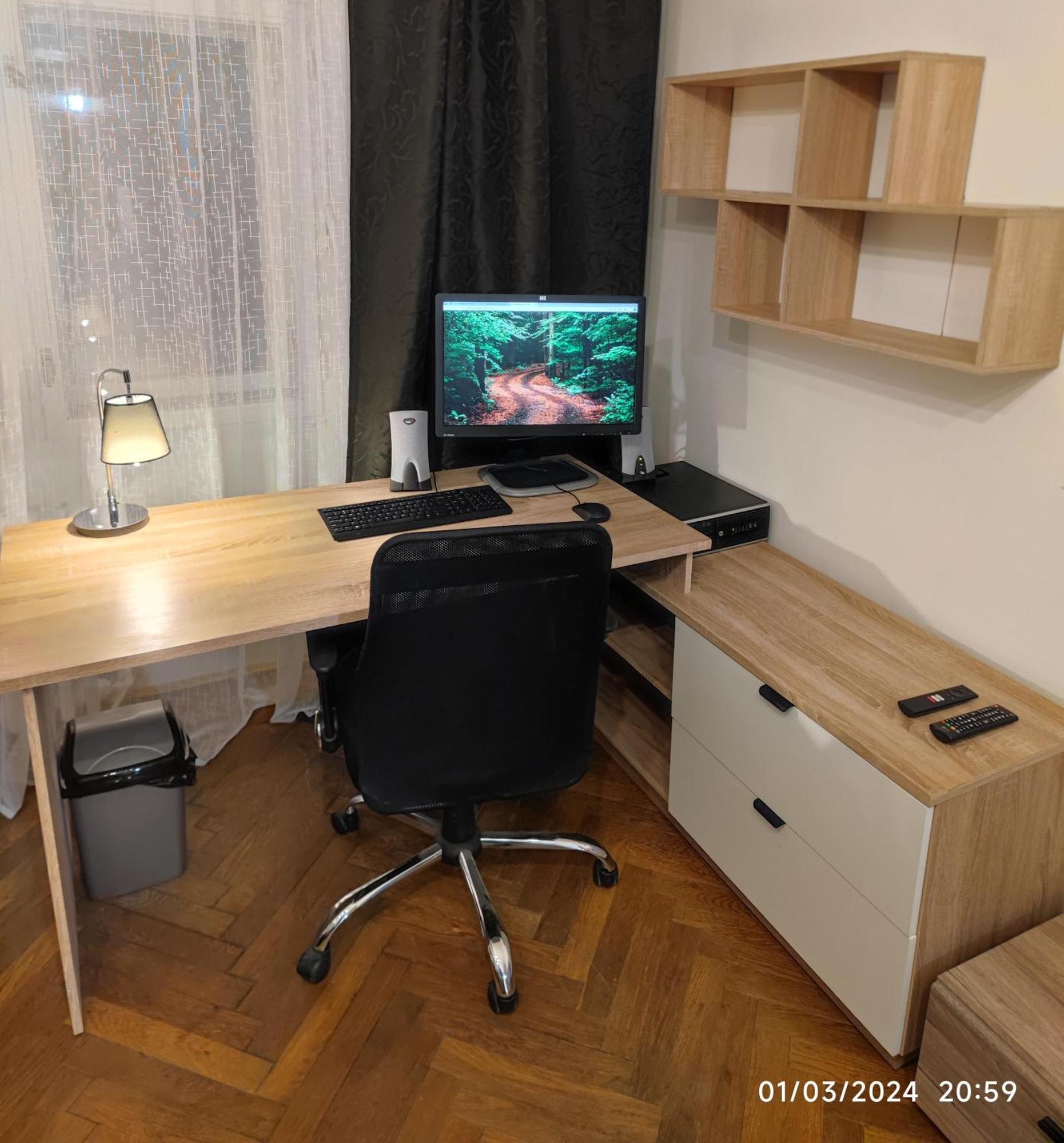 Loong Refresh Old Town Apartment Praga Exterior foto